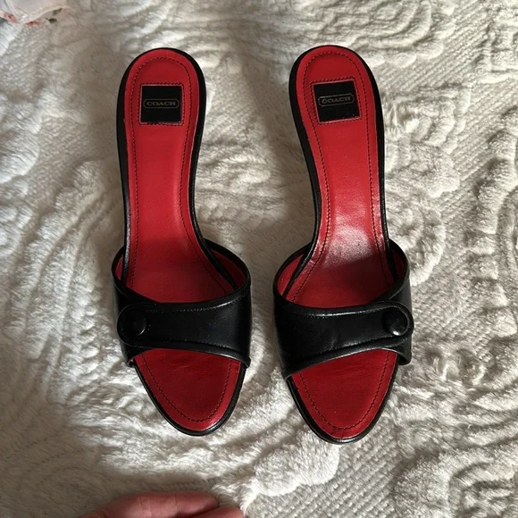 Coach leather sandals - Picture 3 of 7